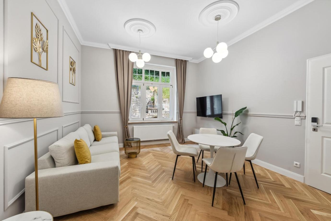 Residenz Hugo Hotel apartamentowy Bad Schandau
